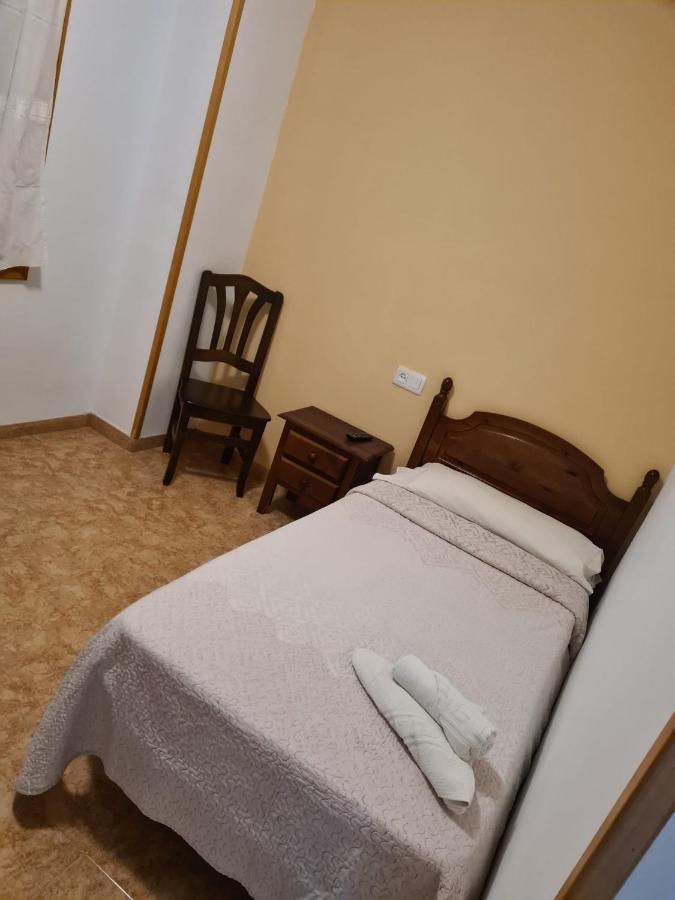 Hostal Estopinan Estopinan del Castillo Exterior foto
